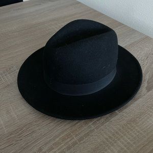 Black women men hat